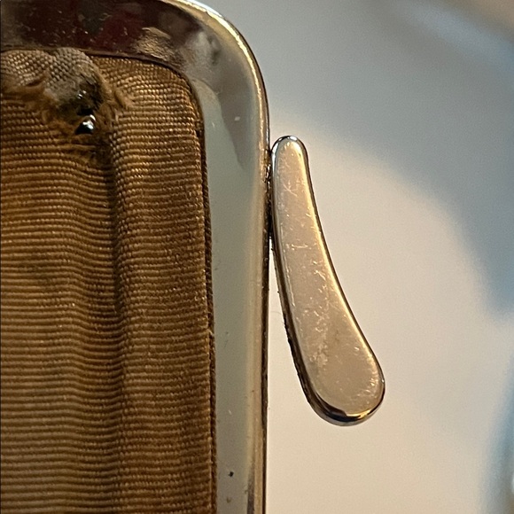 Whiting & Davis Silver Mesh Coin Purse - Picture 9 of 12